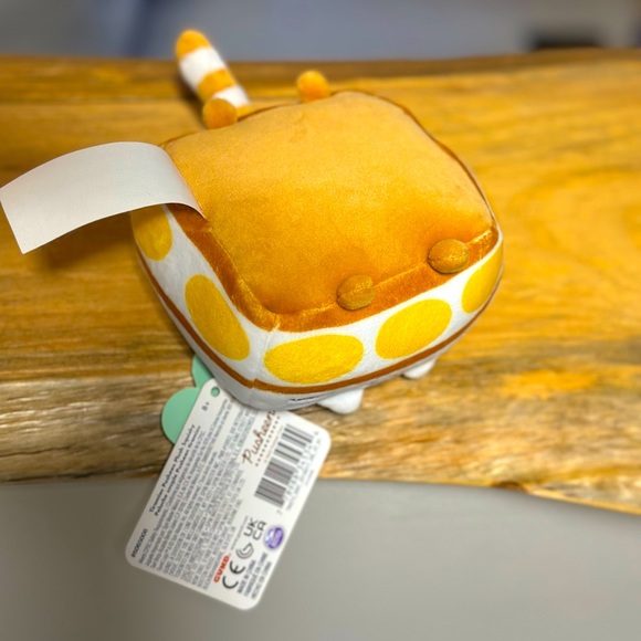 Pusheen- Tiramisu Plush Squishy brand new - Picture 3 of 3